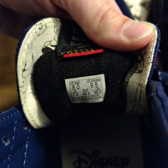 Like New Sorcerer Mickey Vans Men's Size 8 - Picture 2 of 5